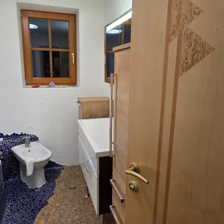 Baumgartner Apartment